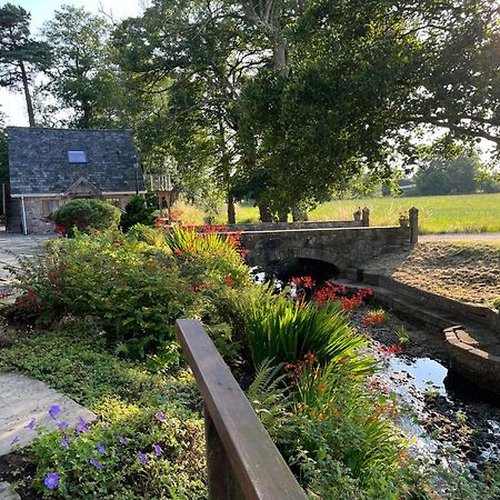 Cosy Alpine Cottage In The Heart Of Lancashire Catterall Eksteriør billede