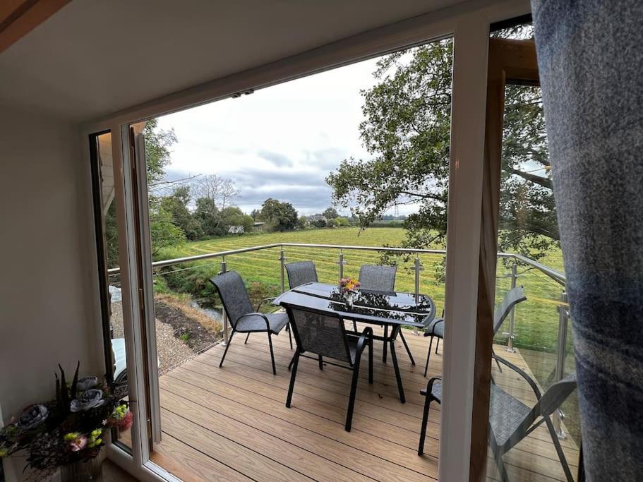 Cosy Alpine Cottage In The Heart Of Lancashire Catterall Eksteriør billede