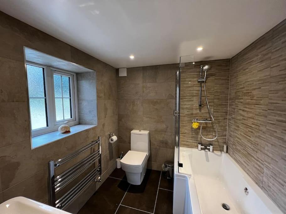 Cosy Alpine Cottage In The Heart Of Lancashire Catterall Eksteriør billede