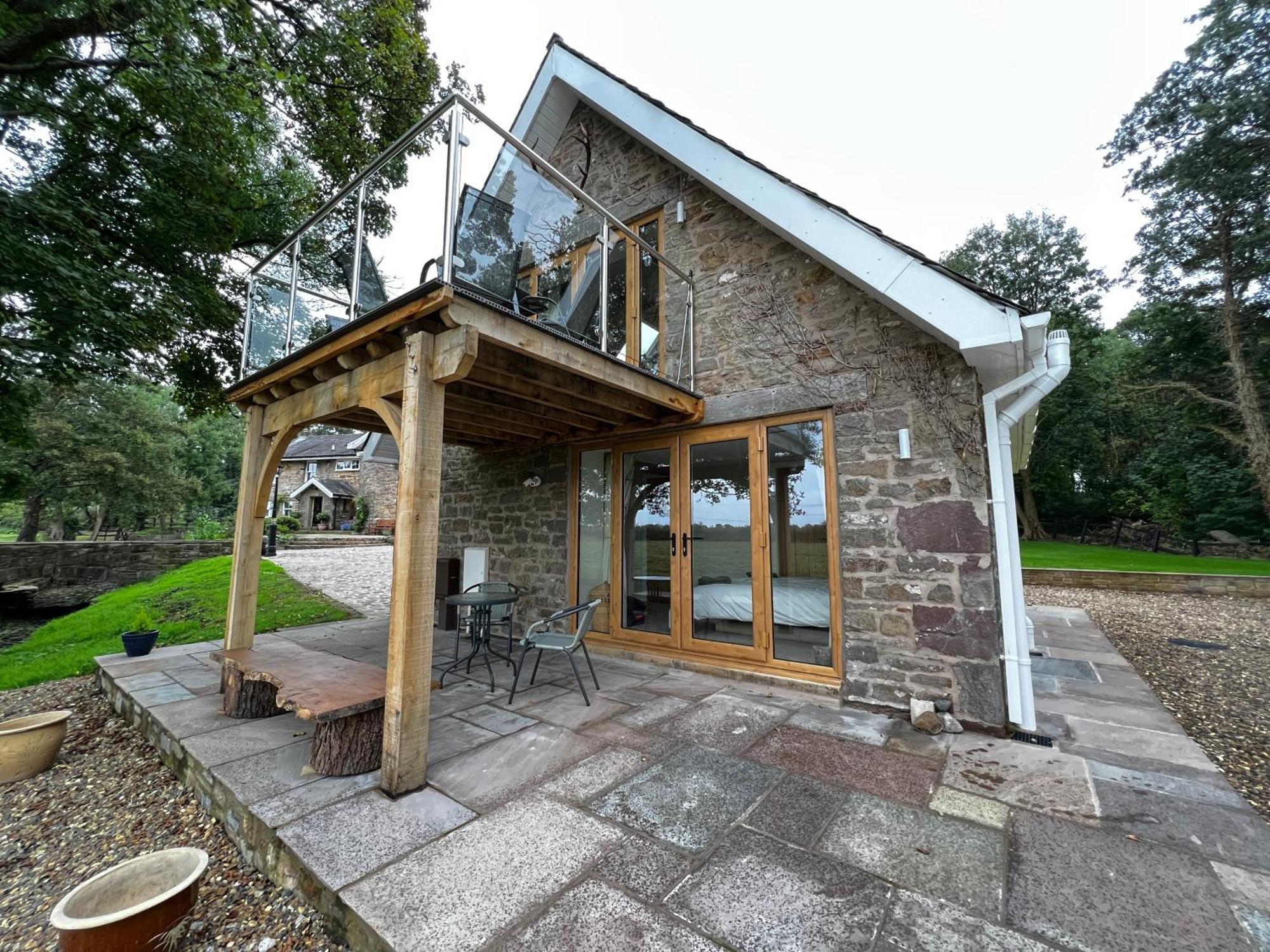 Cosy Alpine Cottage In The Heart Of Lancashire Catterall Eksteriør billede